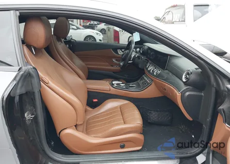 2018 Mercedes-Benz E 400 4Matic z USA, uszkodzony, nr VIN WDD1J6GB3JF029668